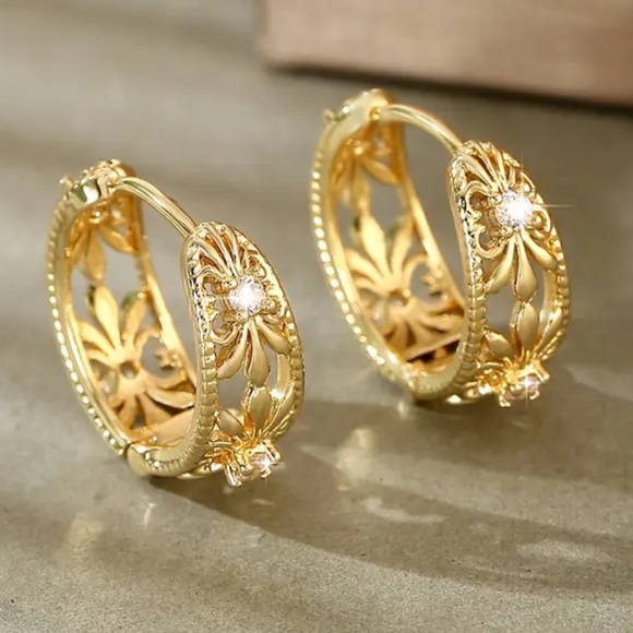 Jewelry - 18k Gold Plated Simulated Diamond Huggie Earrings